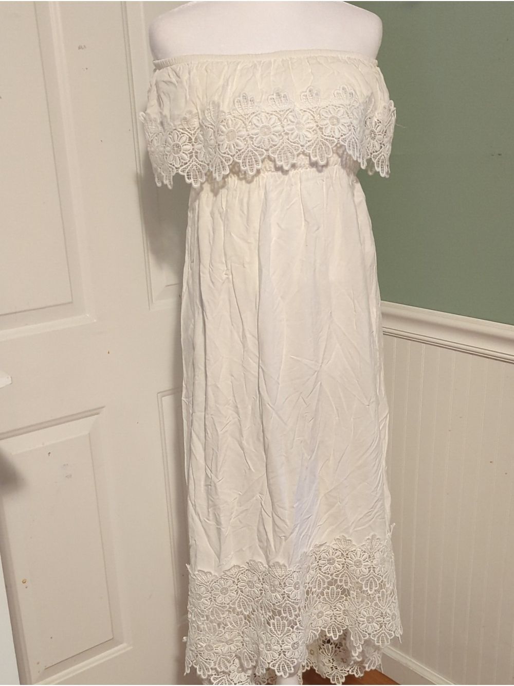 White Strapless Lace Trim Maxi Dress Medium